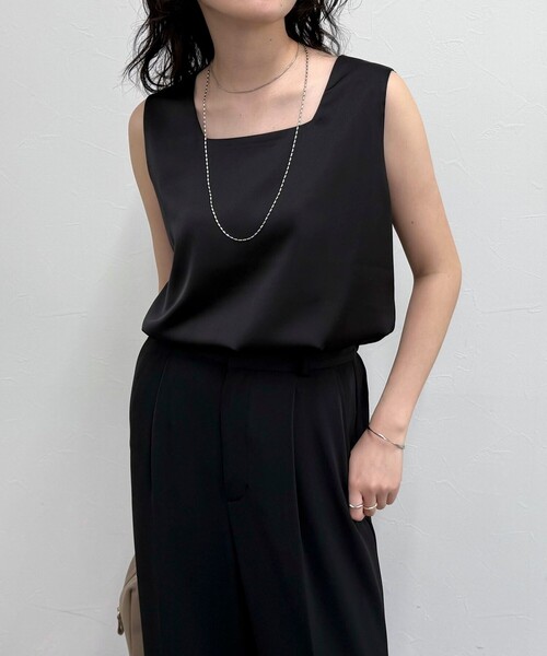 fredy emue（フレディエミュ）の「【完売カラー追加販売決定】リラックスサテンタンク（タンクトップ・レディース・ブラック/オフホワイト・38）」の3枚目の写真