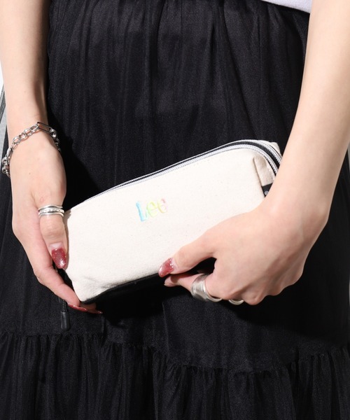 Lee（リー）の「Lee ロゴ ラメ刺繍 Wファスナーペンポーチ（ポーチ・メンズ・ブラック/アイボリー・FREE）」の16枚目の写真