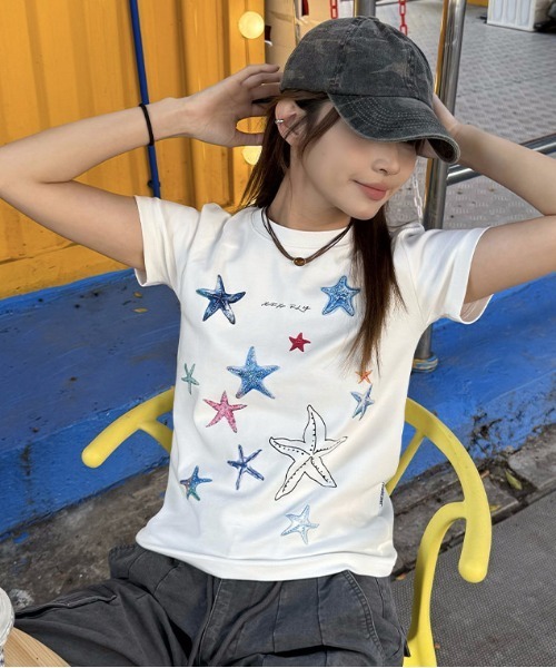 gossip!ロサンゼルス(ゴシップロサンゼルス)の「Y2K シースタープリント クルーネック T シャツ(Tシャツ/カットソー・レディース・ネイビー/ホワイト/ブラック・FREE)」の13枚目の写真
