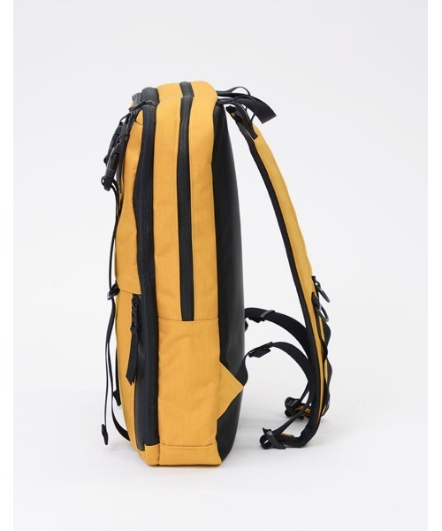 master-piece（マスターピース）の「master-piece / squared バックパック / No.224102（バックパック/リュック・メンズ・ブラック/イエロー・FREE）」の11枚目の写真