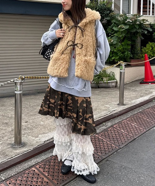 CIAOPANIC（チャオパニック）の「フード付きリボンファーベスト