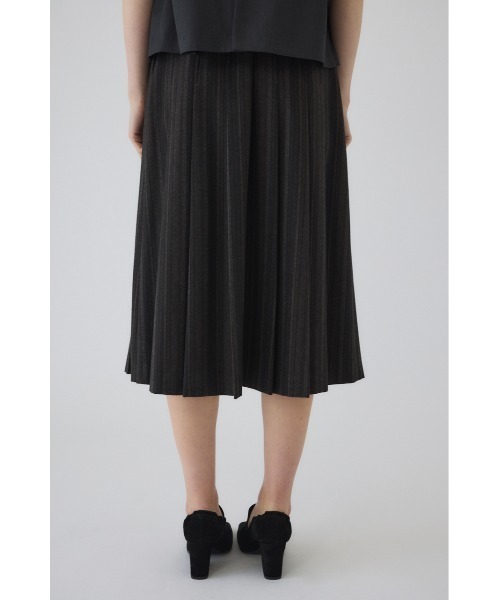 RIM.ARK(リムアーク)の「Cut off pleats SK カットオフプリーツスカート(スカート・レディース・ブラック/ライトグレー・36/38)」の9枚目の写真