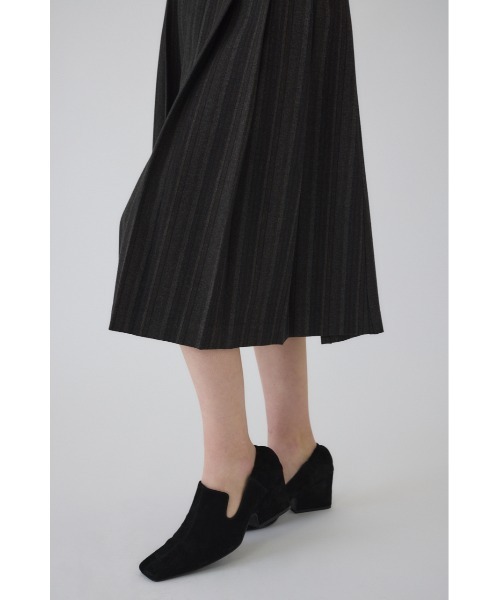 RIM.ARK(リムアーク)の「Cut off pleats SK カットオフプリーツスカート(スカート・レディース・ブラック/ライトグレー・36/38)」の12枚目の写真