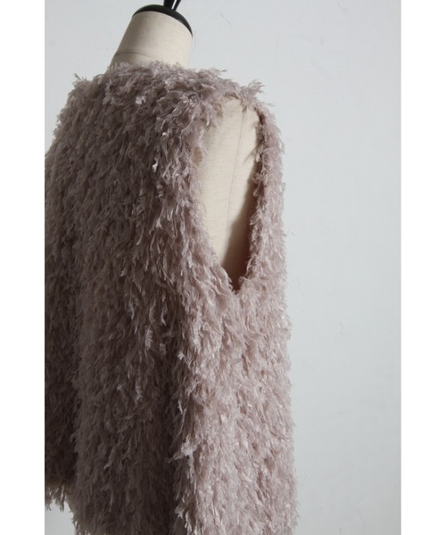tocco closet(トッコ クローゼット)の「【ZOZO限定】フロントリボンシャギーベスト(ベスト・レディース・グレー/ブラック/グレイッシュベージュ・M)」の18枚目の写真