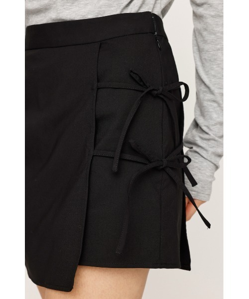 SLY（スライ）の「GATHER RIBBON WRAP S/SK ギャザー リボン ラップ ショートスカート 秋服（スカート・レディース・ブラック・0/1）」の4枚目の写真