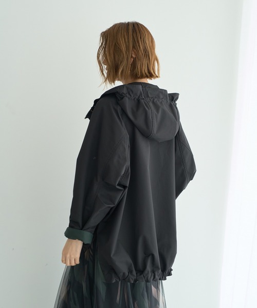 YECCA VECCA（イェッカヴェッカ）の「【撥水】マウンテンパーカー（マウンテンパーカー・レディース・カーキ/ブラック・FREE）」の6枚目の写真