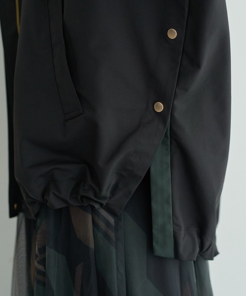 YECCA VECCA（イェッカヴェッカ）の「【撥水】マウンテンパーカー（マウンテンパーカー・レディース・カーキ/ブラック・FREE）」の12枚目の写真