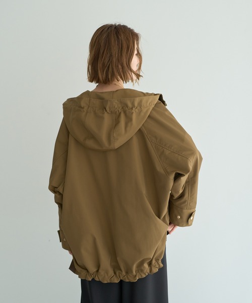 YECCA VECCA（イェッカヴェッカ）の「【撥水】マウンテンパーカー（マウンテンパーカー・レディース・カーキ/ブラック・FREE）」の21枚目の写真