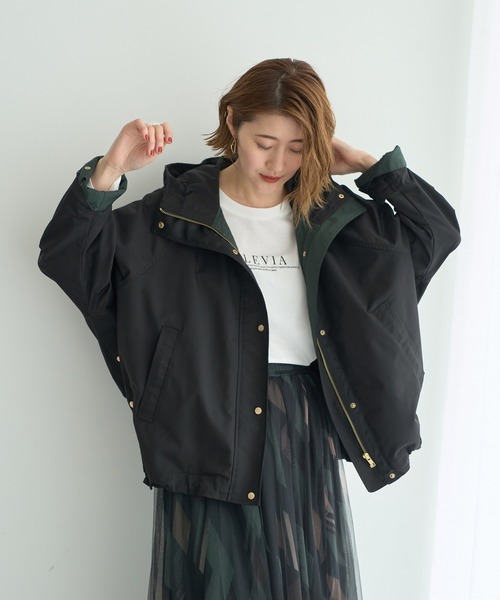 YECCA VECCA（イェッカヴェッカ）の「【撥水】マウンテンパーカー（マウンテンパーカー・レディース・カーキ/ブラック・FREE）」の3枚目の写真