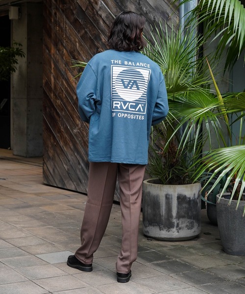 RVCA(ルーカ)の「RVCA メンズ BLINDER LT ロンT 【2025年秋冬モデル】/ルーカバックプリント長袖ロンT(Tシャツ/カットソー・メンズ・オフホワイト/ブラック/ブルー系その他/ベージュ・SMALL/MEDIUM/LARGE/X-LARGE)」の15枚目の写真