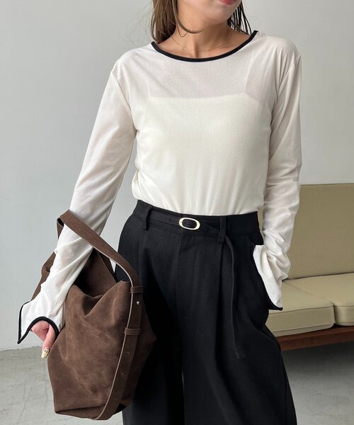 CAPRICIEUX LE'MAGE（カプリシューレマージュ）の「【前後2WAY】ベロアリンガーTシャツ（Tシャツ/カットソー・レディース・オフホワイト/ブラック/ブラウン・FREE）」の4枚目の写真