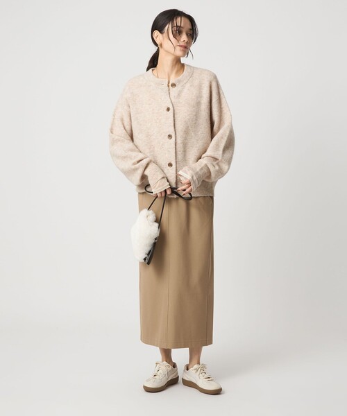 green label relaxing(グリーンレーベルリラクシング)の「アルパカブレンド クルーネック カーディガン(カーディガン/ボレロ・レディース・レッド/ライトグレー/ライトブルー/ベージュ・FREE)」の22枚目の写真