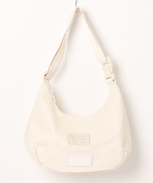 HUNTER(ハンター)の「HUNTER/ハンター ショルダーバッグ NYLON MIDI HOBO ナイロンミディアムホーボー 撥水 UBS5555KBM(ショルダーバッグ・レディース・ホワイト・FREE)」の11枚目の写真