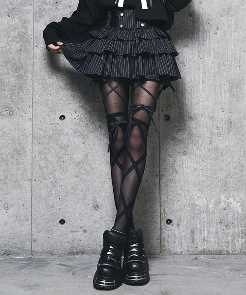 Amilige(アミリージュ)の「ハイウエストエンブレムボタン付きフリルパンツ(その他パンツ・レディース・ストライプ/ブラック・FREE)」の5枚目の写真