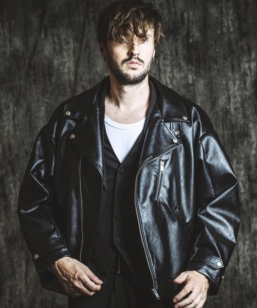 NO ID.(ノーアイディ)の「【NO ID.】Synthetic Leather Big Riders Jacket / シンセティック レザー ビッグ ライダース ジャケット(ライダースジャケット・メンズ・ブラック・ONE SIZE)」の13枚目の写真