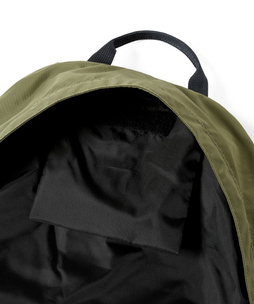thisisneverthat（ディスイズネバーザット）の「（FW25）SP-Logo Field Backpack 28（バックパック/リュック・メンズ・オリーブ・FREE）」の5枚目の写真