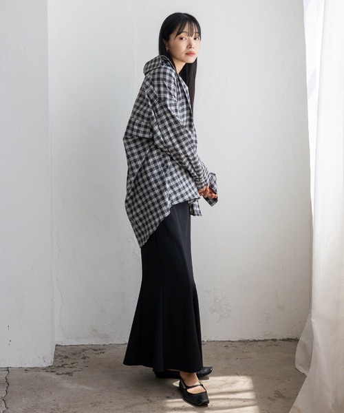 VitaFelice(ヴィータフェリーチェ)の「オーバーサイズタータンチェックシャツ(シャツ/ブラウス・レディース・ブラック/レッド/ブルー・FREE)」の13枚目の写真