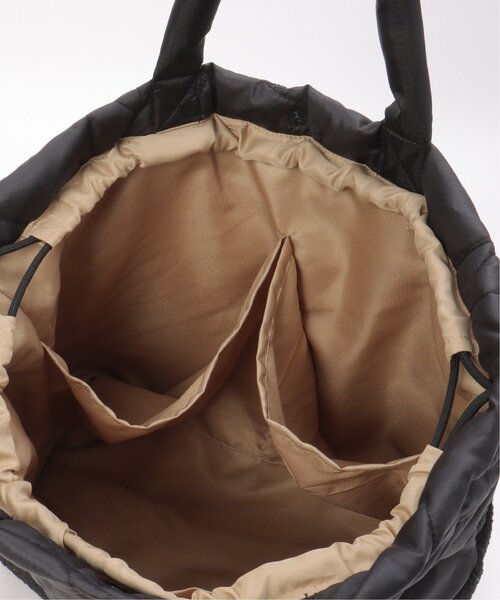 LBC（エルビーシー）の「スターキルトボア巾着トートバッグ（ショルダーバッグ・レディース・ブラック/カーキ・FREE）」の6枚目の写真