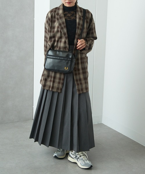 FRED PERRY（フレッドペリー）の「【FRED PERRY】TONAL CLASSIC MINI SHOULDERBAG L2169（ショルダーバッグ・レディース・ブラック・FREE）」の8枚目の写真