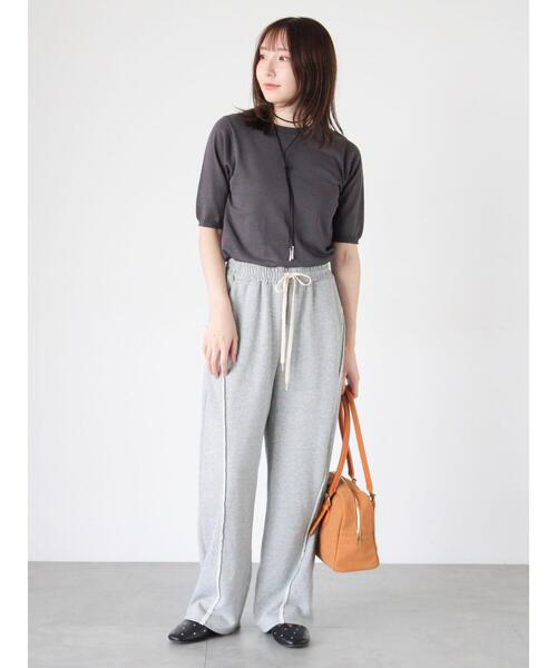 Te chichi TERRASSE（テチチテラス）の「ハーフスリーブニット（ニット/セーター・レディース・チャコールグレー/オフホワイト/ブラウン/パープル・F）」の5枚目の写真