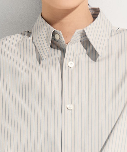 UJOH（ウジョー）の「【UJOH/ウジョー】《STUDIOUS別注》ドローコードストライプシャツ（シャツ/ブラウス・レディース・ベージュ/ライトブルー・2）」の12枚目の写真