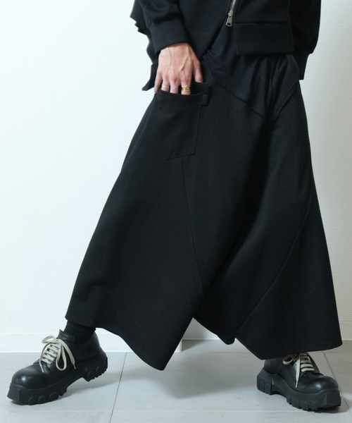 SakoプリーツパンツL　黒　サルエル　ワイド セール】Asymmetry wide sarouel pants / アシンメトリー ワイド