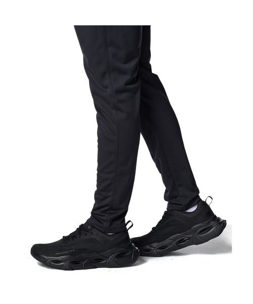 UNDER ARMOUR(アンダーアーマー)の「アンダーアーマー UAトラックスーツ(ジャージ・メンズ・ブラック/ネイビー・S/M/L/LL/3L)」の6枚目の写真