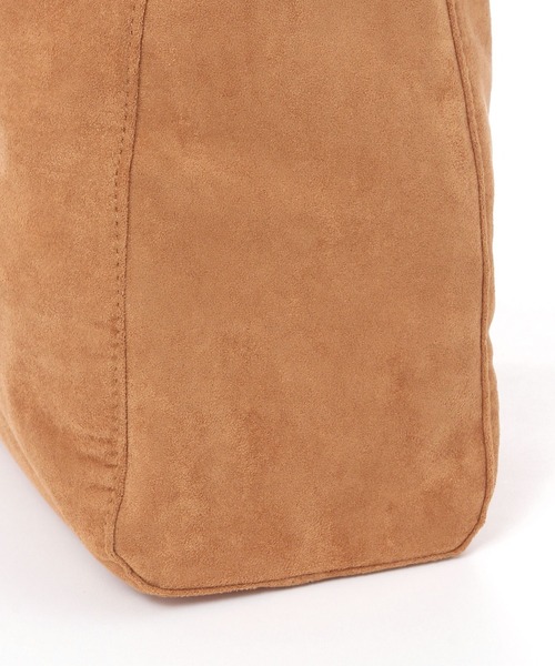 Elura（エルーラ）の「ポーチセットフェイクスエードトート/574979（ハンドバッグ・レディース・ブラウン系その他2/ダークブラウン・ONE SIZE）」の5枚目の写真