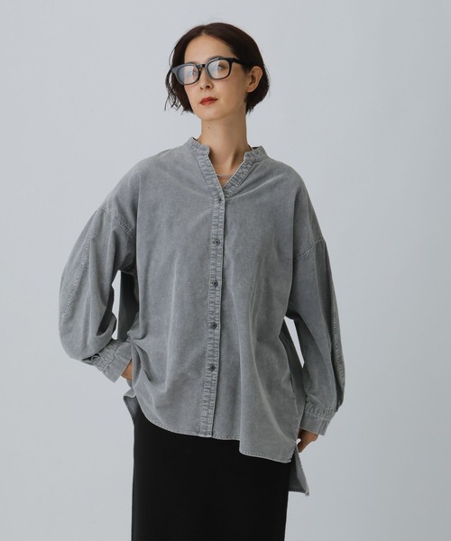 LEPSIM（レプシィム）の「加工コーデュロイシャツチュニック　598092（シャツ/ブラウス・レディース・グレー系その他/ベージュ系その他・FREE）」の2枚目の写真