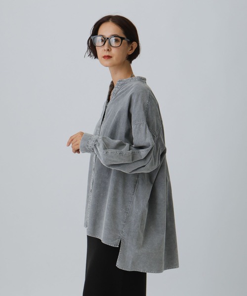 LEPSIM（レプシィム）の「加工コーデュロイシャツチュニック　598092（シャツ/ブラウス・レディース・グレー系その他/ベージュ系その他・FREE）」の5枚目の写真