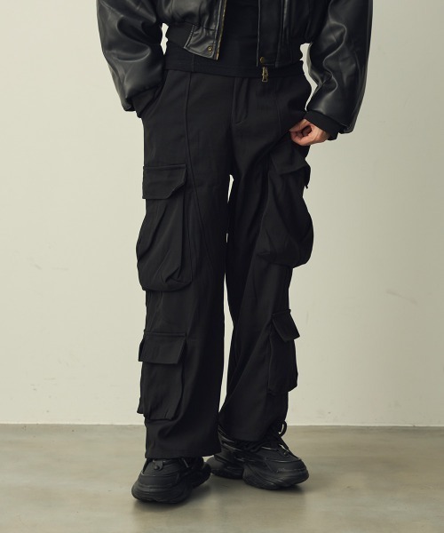 Shoowtime(ショウタイム)の「Double cargo wide slacks / ダブルカーゴワイドスラックス(スラックス・メンズ・ブラック・X-LARGE/MEDIUM/LARGE)」の8枚目の写真