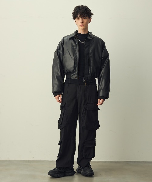 Shoowtime(ショウタイム)の「Double cargo wide slacks / ダブルカーゴワイドスラックス(スラックス・メンズ・ブラック・X-LARGE/MEDIUM/LARGE)」の15枚目の写真