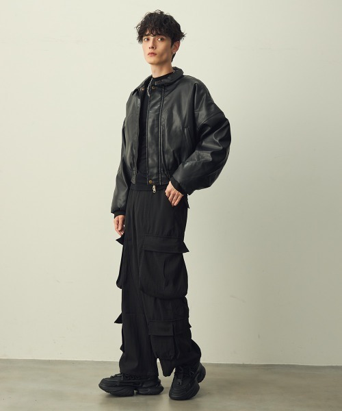 Shoowtime(ショウタイム)の「Double cargo wide slacks / ダブルカーゴワイドスラックス(スラックス・メンズ・ブラック・X-LARGE/MEDIUM/LARGE)」の13枚目の写真