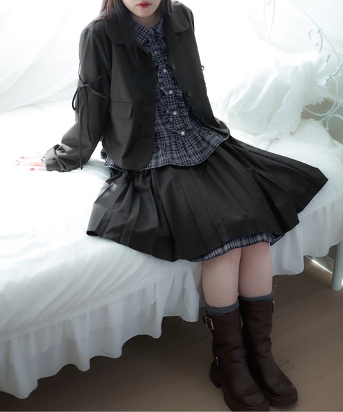 apres jour mignon(アプレジュールミニョン)の「【apresjour mignon soie】dot×ribbon cropped jacket/裏地ドットリボン付きクロップドジャケット(テーラードジャケット・レディース・ブラック/グレー・LARGE/フリー)」の22枚目の写真