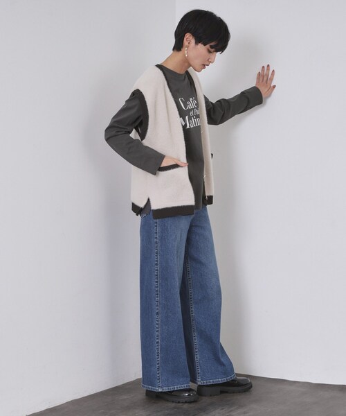 OPAQUE.CLIP(オペークドットクリップ)の「ロングロゴTシャツ【洗濯機OK】(Tシャツ/カットソー・レディース・チャコールグレー/ライトベージュ/ホワイト・00)」の14枚目の写真