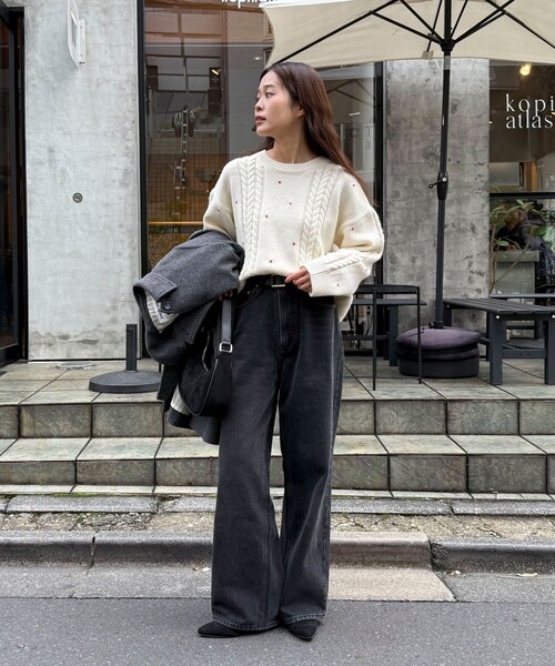 fredy emue（フレディエミュ）の「ハート刺繍柄編みニットプルオーバー