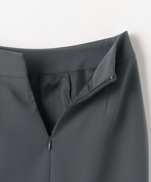 A DAY IN THE LIFE UNITED ARROWS（アデイインザライフユナイテッドアローズ）の「ダブルクロス タイトスカート ‐ウォッシャブル・セットアップ対応‐＜A DAY IN THE LIFE＞（スーツスカート・レディース・その他1/ダークグレー/ネイビー/ベージュ/ブラック・36/38/40）」の8枚目の写真