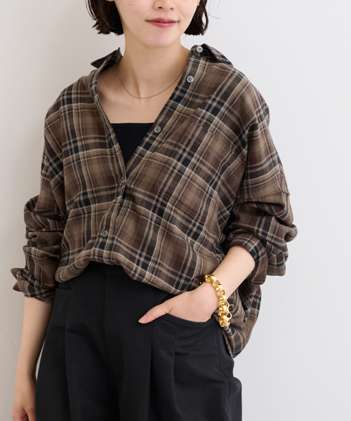 JOURNAL STANDARD relume（ジャーナルスタンダード　レリューム）の「《追加》CHECKオーバーサイズシャツ（シャツ/ブラウス・レディース・ブルー系その他/ブラウン/ベージュ・FREE）」の2枚目の写真