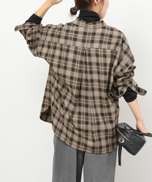 JOURNAL STANDARD relume（ジャーナルスタンダード　レリューム）の「《追加》CHECKオーバーサイズシャツ（シャツ/ブラウス・レディース・ブルー系その他/ブラウン/ベージュ・FREE）」の17枚目の写真