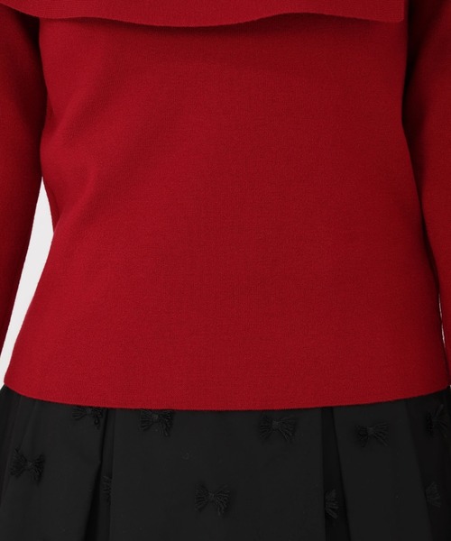 STRAWBERRY-FIELDS（ストロベリーフィールズ）の「シェルストレッチ_釦付きケープ風ニット（ニット/セーター・レディース・ブラック/ピンクベージュ/ローズ・2）」の10枚目の写真