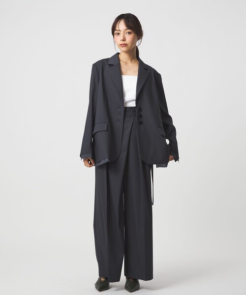 EMMEL REFINES（エメルリファインズ）の「＜EMMEL REFINES＞EM ダブルベルト ラップライク パンツ（スラックス・レディース・ベージュ/ダークグレー・M/S）」の8枚目の写真