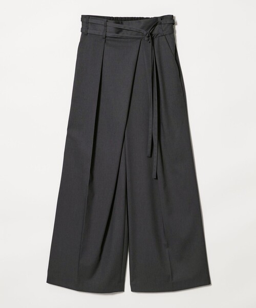 EMMEL REFINES（エメルリファインズ）の「＜EMMEL REFINES＞EM ダブルベルト ラップライク パンツ（スラックス・レディース・ベージュ/ダークグレー・M/S）」の19枚目の写真