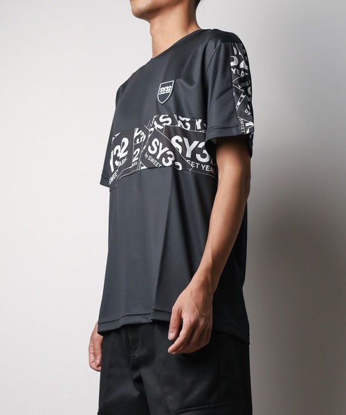 SY32 by SWEET YEARS(エスワイサーティトゥバイスィートイヤーズ)の「【RES】【SY32 by SWEET YEARS】ACTIVE EXCHANGE BOX LOGO TEE(Tシャツ/カットソー・メンズ・ブラック/ホワイト・LARGE/MEDIUM/XX-LARGE/X-LARGE/SMALL)」の4枚目の写真