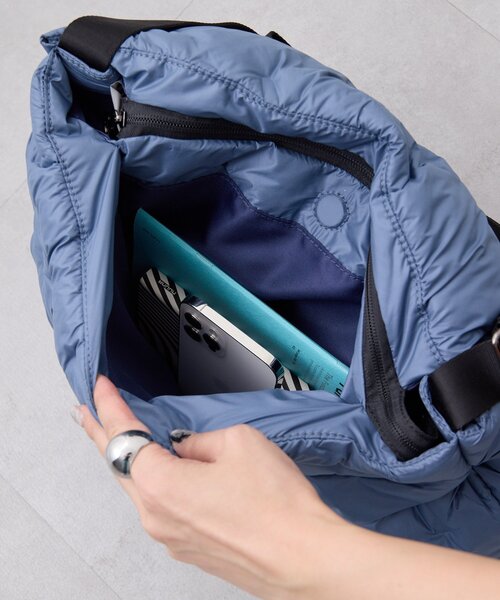 ear PAPILLONNER（イアパピヨネ）の「《410g》３ボンディングショルダーバッグ（ショルダーバッグ・レディース・ブラック/サックスブルー・FREE）」の20枚目の写真