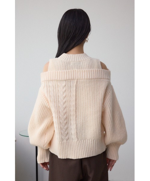 AZUL by moussy(アズールバイマウジー)の「オープンショルダーケーブルニット(ニット/セーター・レディース・杢グレー/アイボリー/ブラック・SMALL/MEDIUM)」の9枚目の写真