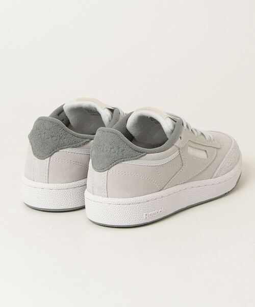 Reebok(リーボック)の「クラブシー 85 / CLUB C 85(スニーカー・メンズ・ライトグレー/コーラルピンク・23.0cm/23.5cm/24.5cm/24.0cm/25.0cm/25.5cm/26.0cm/26.5cm/27.0cm/27.5cm/28.0cm/28.5cm/29.0cm)」の13枚目の写真