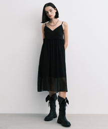 Midnight Move（ミッドナイトムーブ）の「stud ops (black)（ワンピース）」