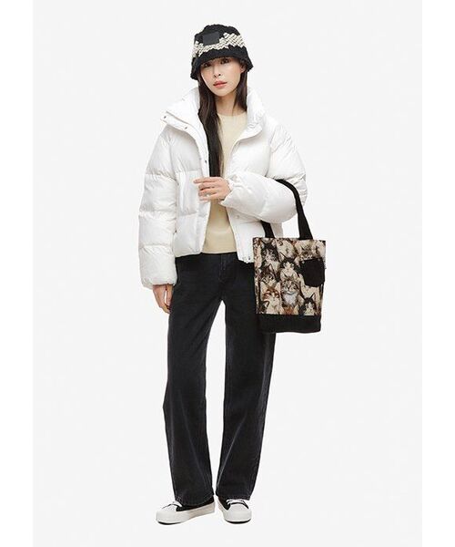 MUSINSA STANDARD WOMAN（ムシンサスタンダードウーマン）の「レディースダウンパフショートパッド入りジャケット[アイボリー]（ダウンジャケット/コート・レディース・その他・SMALL/MEDIUM/LARGE/X-SMALL）」の15枚目の写真