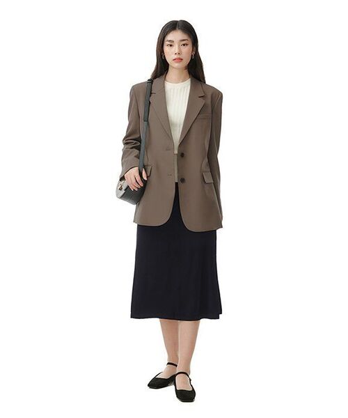 MUSINSA STANDARD WOMAN(ムシンサスタンダードウーマン)の「レディース特大ブレザー【ライトブラウン】(テーラードジャケット・レディース・その他・SMALL/MEDIUM/LARGE/X-SMALL)」の15枚目の写真