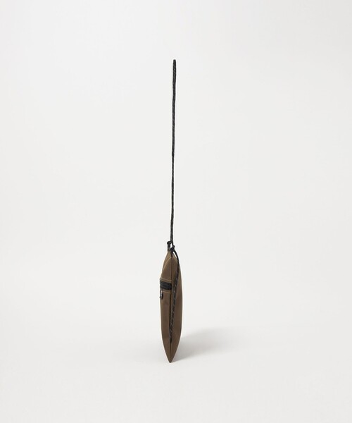 Steven Alan（スティーブンアラン）の「＜COMA BRAND＞ KITBAG 29/バッグ（ショルダーバッグ・メンズ・ダークブラウン・FREE）」の2枚目の写真